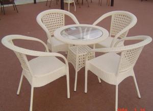 Set masa si scaune